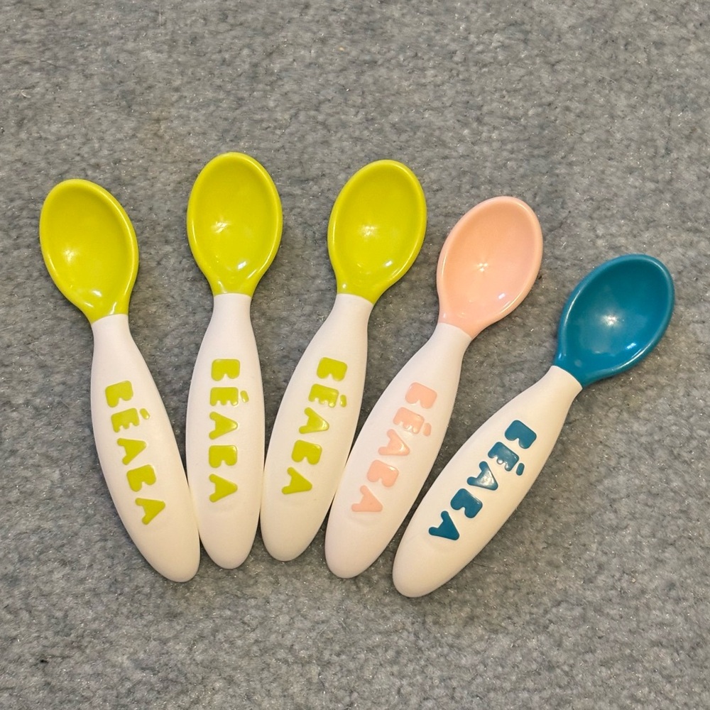 Beaba ergonomic toddler spoons